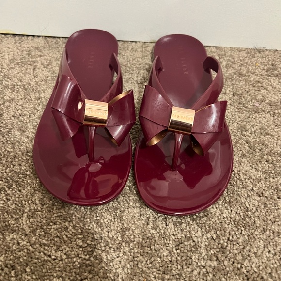 TED BAKER LONDON SUSIE P BOW FLIP FLOP, SZ 8, Color Dark Red, - Picture 3 of 4